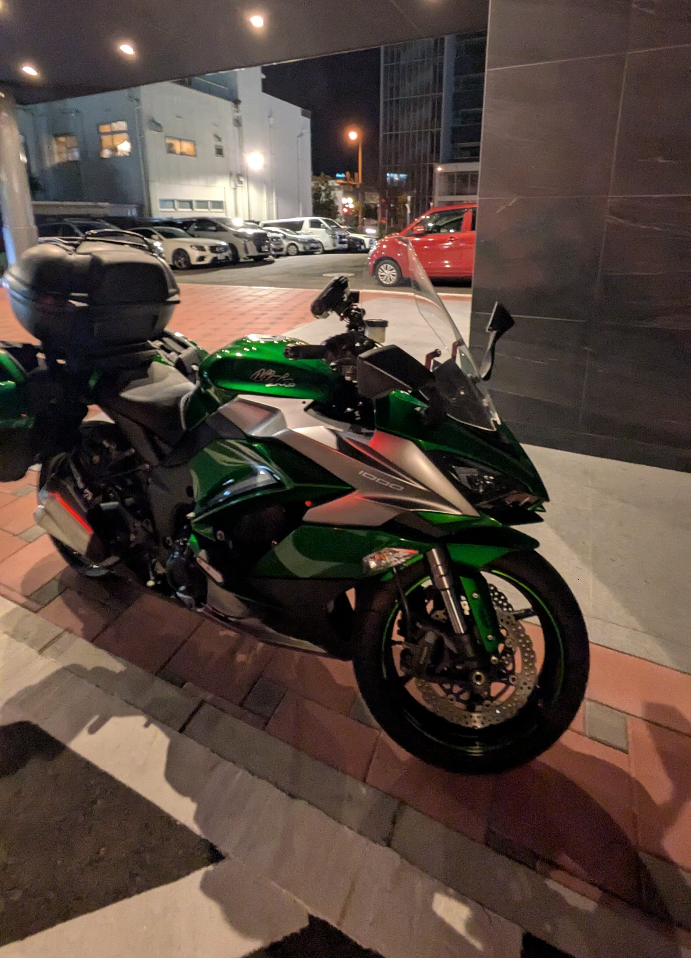 ホテル着